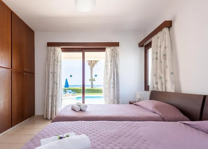 Seafront Ocean Pearl - Private Area & Pool Villa