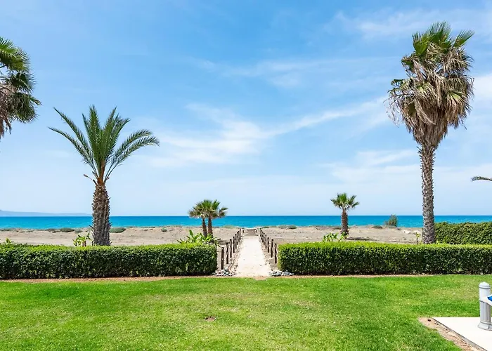 Villa Seafront Ocean Pearl - Private Area & Pool *