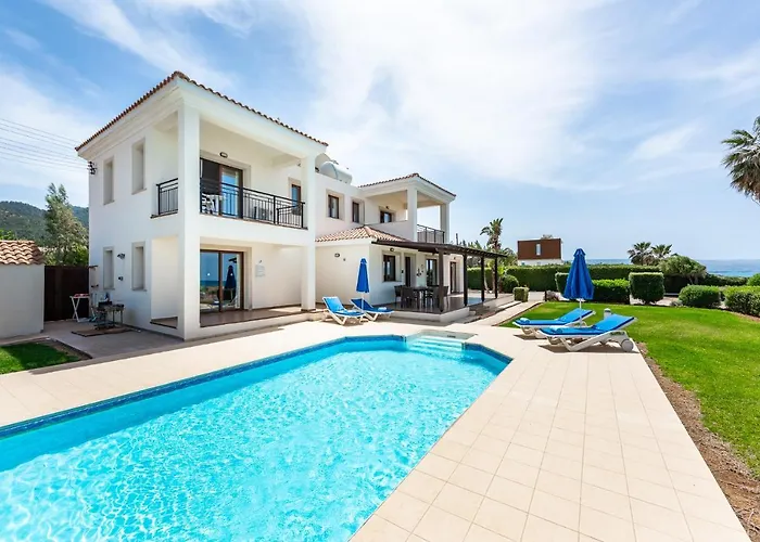 Villa Seafront Ocean Pearl - Private Area & Pool