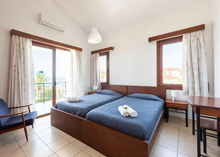 Seafront Ocean Pearl - Private Area & Pool *