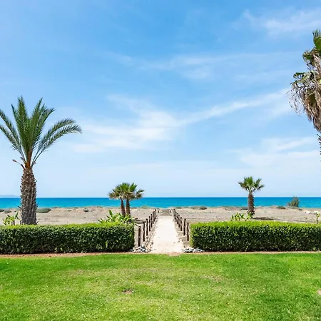 Seafront Ocean Pearl - Private Area & Pool Polis