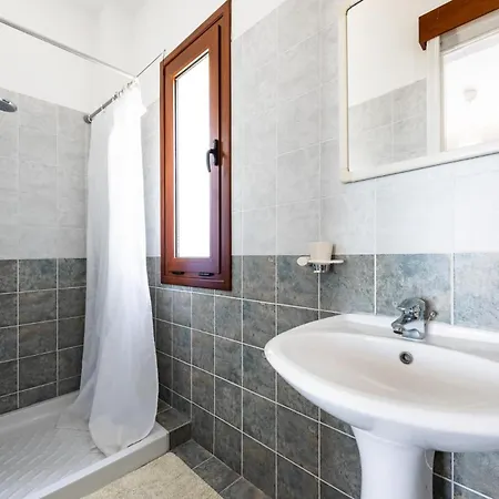 Seafront Ocean Pearl - Private Area & Pool * Polis