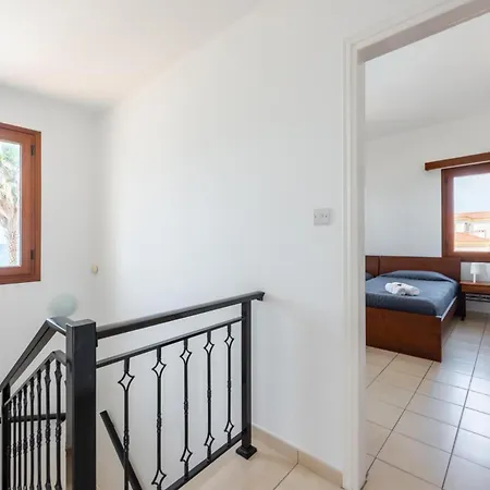 Villa Seafront Ocean Pearl - Private Area & Pool *