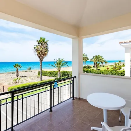 Seafront Ocean Pearl - Private Area & Pool *